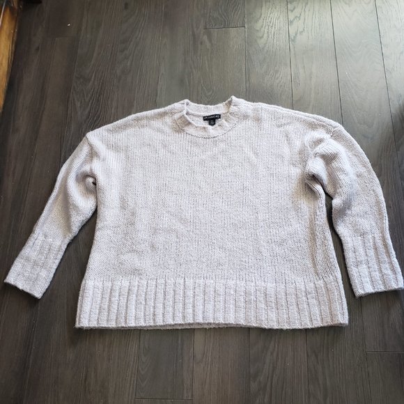 EN TREAD Lilac colored sweater - Size 6 - Perfect color for sping/summer - Picture 2 of 6